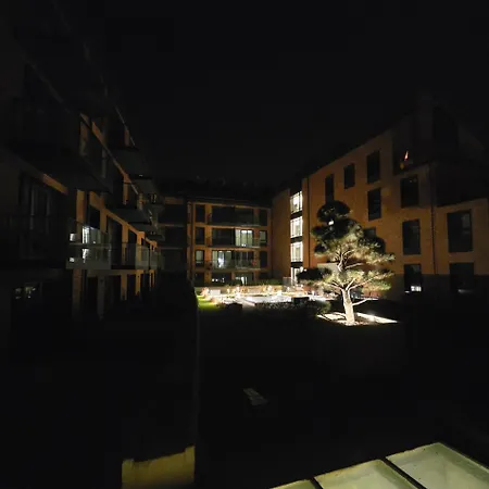 Justinrent Next By Gallery