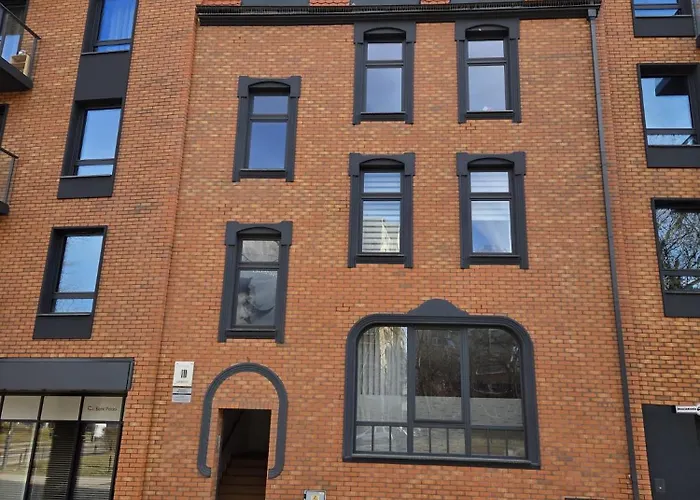 Justinrent Next By Gallery 莱格尼察